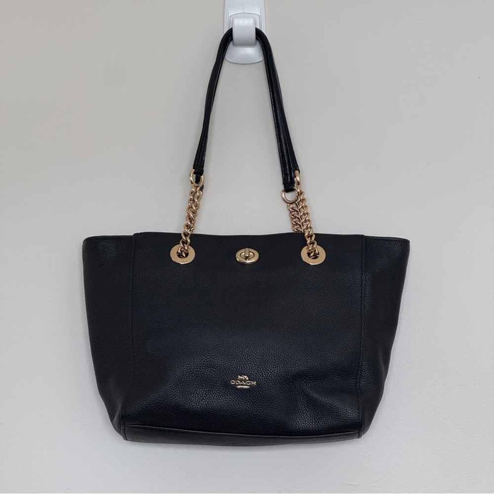 EUC COACH 57107 Turn Lock Chain Pebbled Leather Tote Shoulder Bag